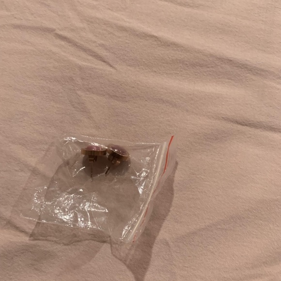 Earring - Picture 2 of 2